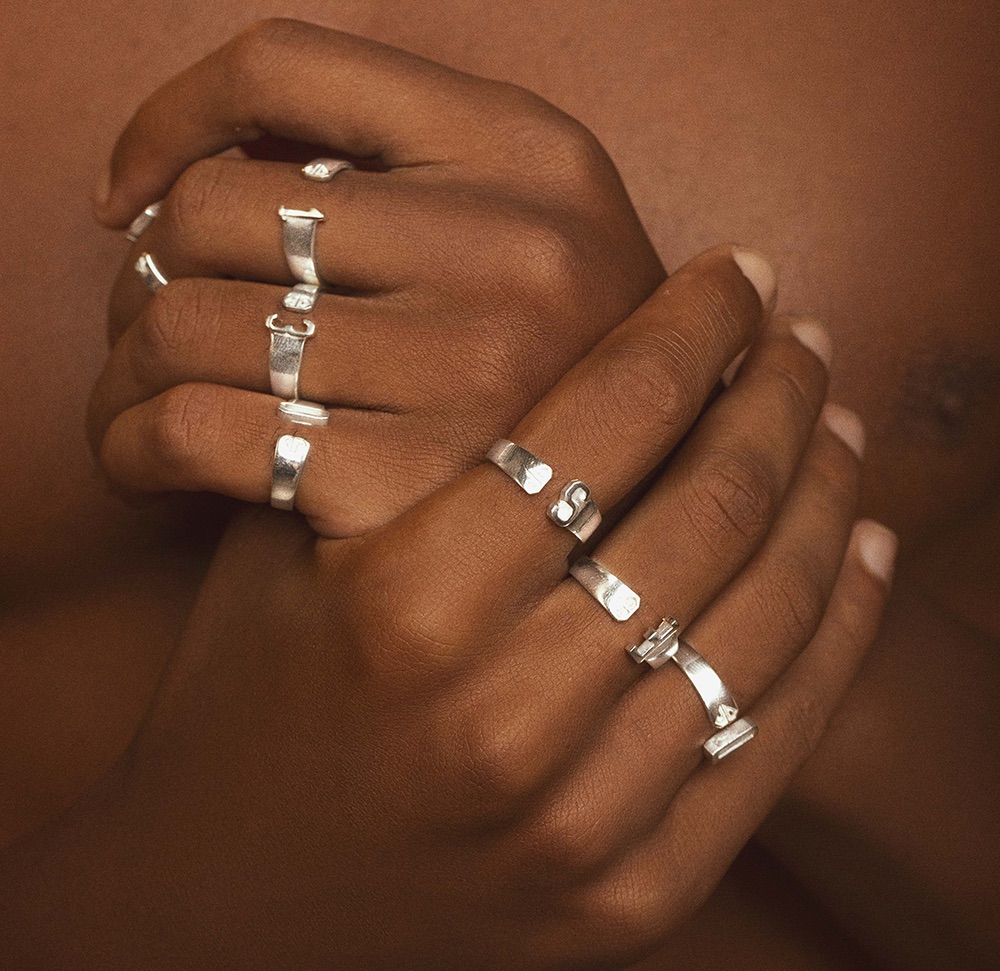  0800 Essentials Silver